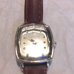 Ellen Tracy, leather watch